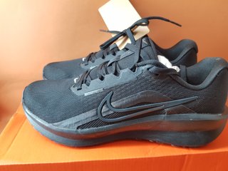 Zapatillas Nike Downshifter 13 Talla 39
