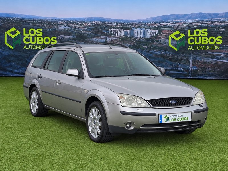 Ford Mondeo II 2.0i 16v Ghia 2002