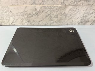 Portátil HP Pavilion g7 + Funda Case Logic