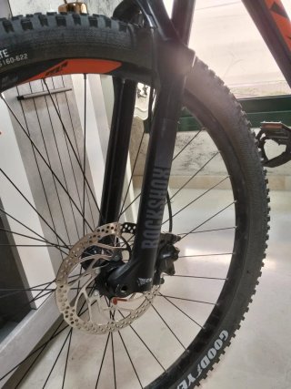 Bicicleta KTM Myroon Carbono
