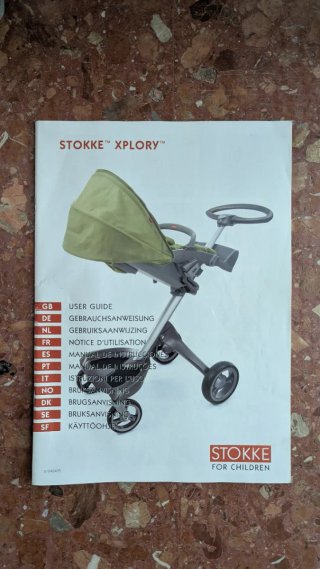 Carro y capazo Stokke Xplory verde 2010 + extras