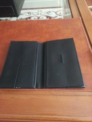 Billetera piel Negra Plegable