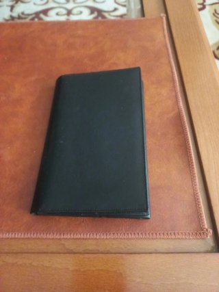 Billetera piel Negra Plegable
