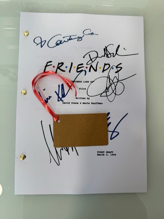 Guion Friends - 1x01 con logo