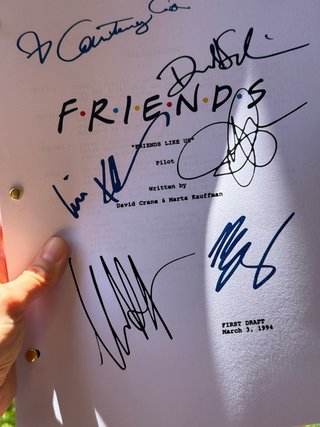 Guion Friends - 1x01 con logo