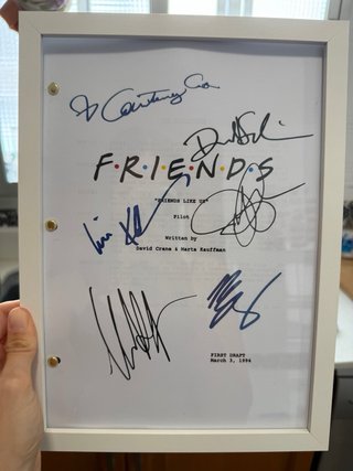 Guion Friends - 1x01 con logo