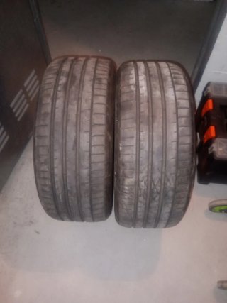 PAREJA Falken 245/40/19 DOT 0522