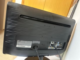 Monitor Samsung HDTV Negro