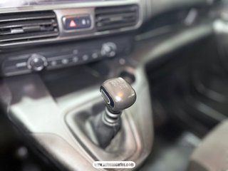 CITROEN BERLINGO BLUEHDI CON 2 PUERTAS LATERALES