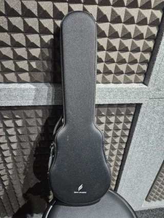 Ukelele Enya Nova U/BK Negro