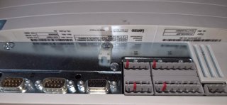 Variador Lenze EVS9326-EP