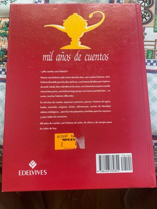 Mil Años de Cuentos
