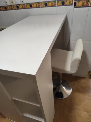 Mesa alta cocina y 2 taburetes