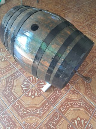 Barril de vino de madera