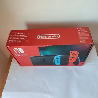 Nintendo Switch Azul y Naranja Vacia