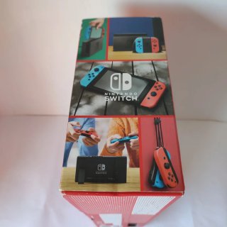 Nintendo Switch Azul y Naranja Vacia