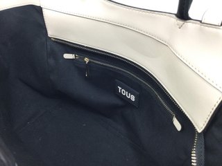 E588606-0 BOLSO ASA CORTA TOUS