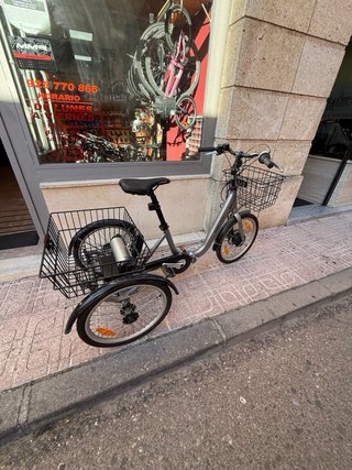 Triciclo Eléctrico Monty