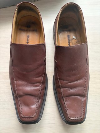 Zapatos de vestir de piel marrones