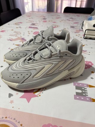 Adidas Ozelia talla 37 1/3