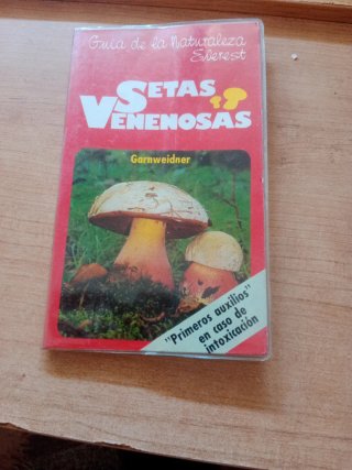 Libro de setas venenosas