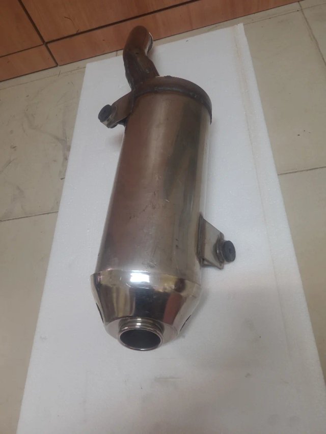 Escape Suzuki LTR 450