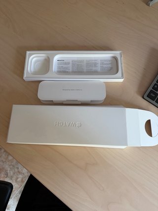 Apple Watch Series 11 Negro/Plata