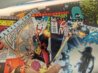 26 Cómics edición USA, Captain Marvel, The marvels project, Batman Y MAS