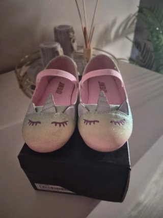 Zapatos niña unicornio brillantes Talla 25