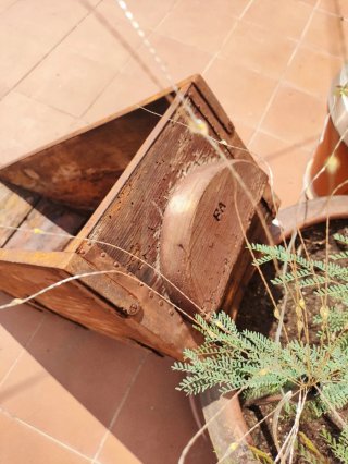Fanega antigua de madera