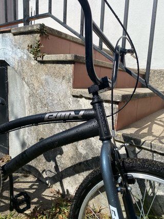 Bicicleta BMX Negra