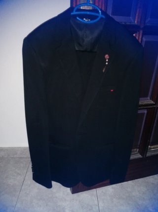 Traje Negro Fish con Forro Estampado