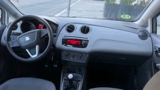 SEAT Ibiza pegatina C de la DGT