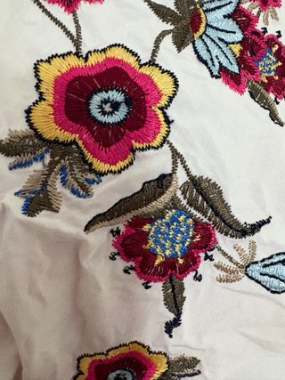 Blusa Stradivarius floral talla M