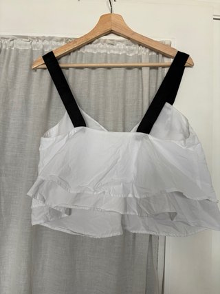 Blusa Stradivarius floral talla M