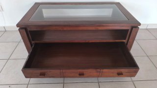 MESA AUXILIAR BAJA CENTRO DE MADERA Y CRISTAL