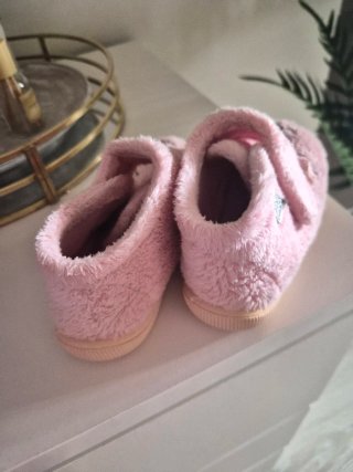 Zapatillas niña Gios Eppo rosas. Talla 24
