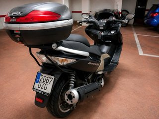 Kymco Xciting 500 - 14.852 km - Muy cuidada