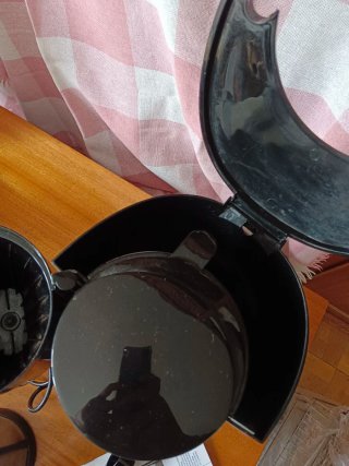 Cafetera Delonghi Goteo Negra