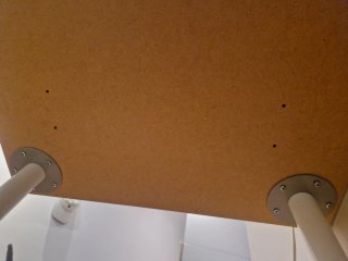 Mesa y silla de oficina Luminaria Ikea Nymane