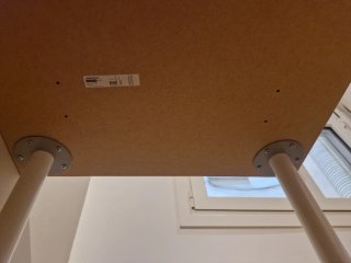 Mesa y silla de oficina Luminaria Ikea Nymane