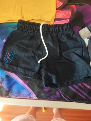 Pantalón corto escuela Liceo Villafontana T1