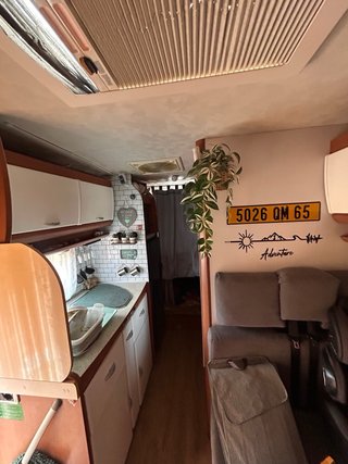 Autocaravana capuchina 6 plazas