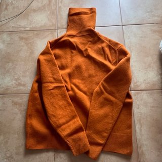 Jersey Uniqlo Lana Cuello Alto Talla Única Naranja