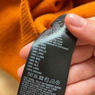 Jersey Uniqlo Lana Cuello Alto Talla Única Naranja