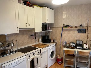 Habitacion en alquiler para chica