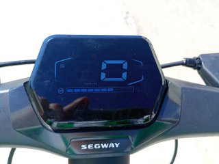 Patinete Eléctrico Segway zt3 pro
