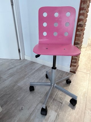 Silla infantil IKEA rosa