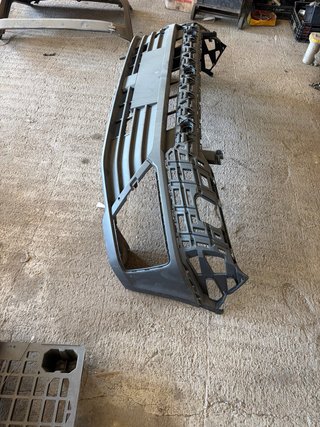 Paragolpes Delantero VW Crafter 2025+
