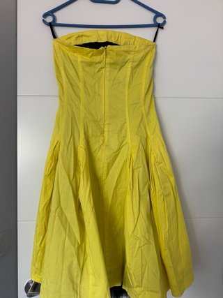 Vestido de fiesta amarillo con negro